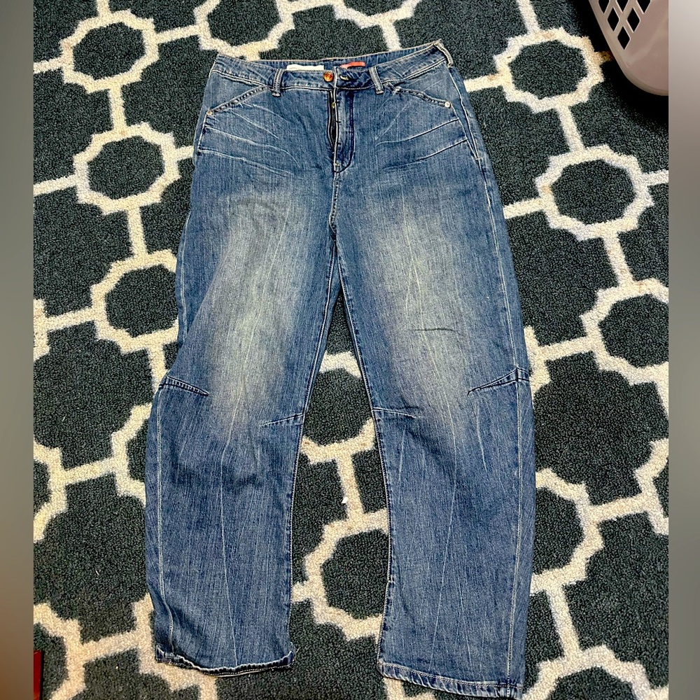 Anthropologie Pilcro barrel jeans